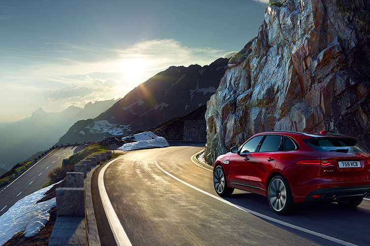 FP_17MY_168_GEE_GALLERY-device_desktop-1366x769_tcm160-186315_desktop_1366x769