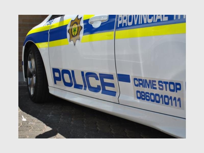 Quick action from Sandton police officers led to the arrest of a suspect found with illegal drugs and an unlicensed firearm during routine patrols in Edenburg.