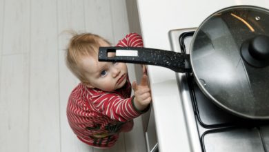 Important child safety tips in and around the kitchen