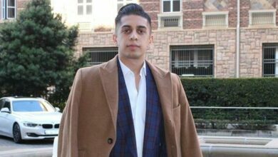 The youngest CEO advises young people to follow their dreams.