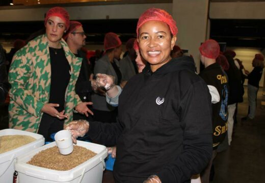 Nozuko Mbalula packs food. Photo: Duduzile Khumalo