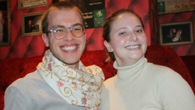 Dihan Keun and Katie groves brought their dazzling smiles along for the experience of watching Seeing Other People.