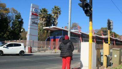 No end in sight for the Katherine Street and Wierda Road East intersection due to delays with the BRT project. Photo: Lebogang Tlou