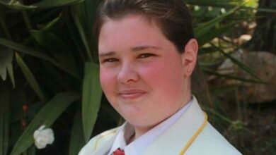 Hyde Park High School Grade 12 learner, Tatiana Lyall was recently awarded her Tres Honores .