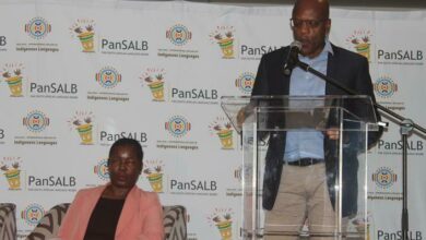 South African journalist and seminar programme director Rhulani Baloyi, with SANEF Treasurer-General Tshamano Makhadi delivers the opening remarks on SANEF's commitment to the needs in community media.