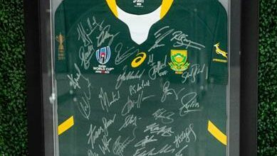 A signed jersey is up for grabs at the Randburg SPCA.