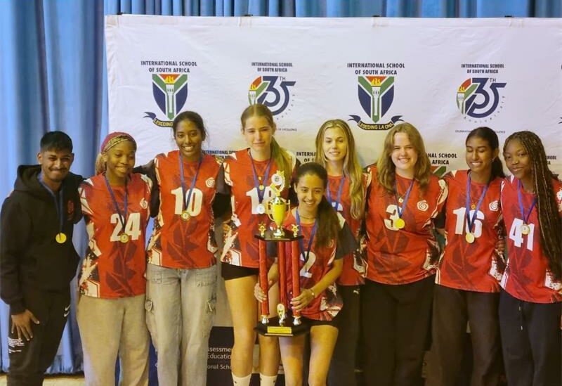 From back-to-back championships to individual titles, Michael Mount’s volleyball squads brought home a weekend full of victories.