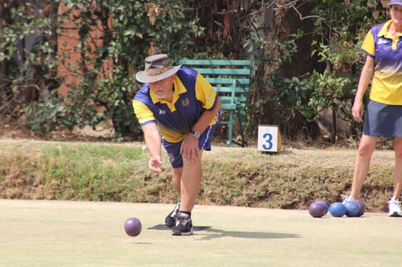 Local bowls lovers enjoyed a full day of sports as they watched the Morningside bowls members test their skills.