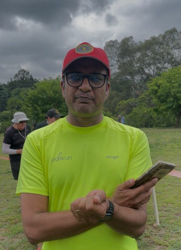 About 900 runners turned out for the Bryanston parkrun this morning, but organisers say the event’s success depends on the dedication of its volunteers, and more helping hands.