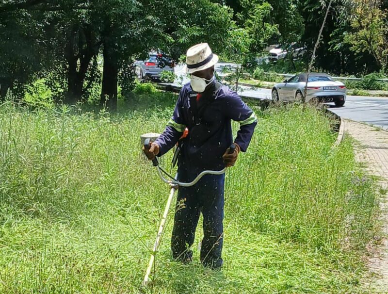 As the City of Johannesburg municipal services continue to fall short, Bryanston resident Leonardo Lupini is choosing action over frustration, personally organising and funding maintenance to keep his neighbourhood safe and well maintained.