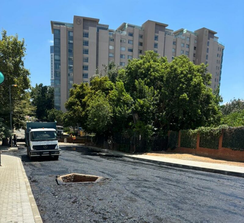 Motorists and businesses may soon breathe easier as work at the busy Pretoria Avenue and Katherine Street intersection moves closer to completion, with contractors racing against the weather to finish the final touches.