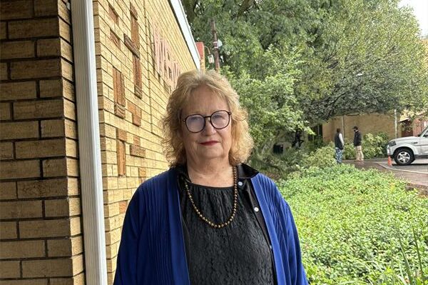 Ward councillor Lori Coogan is urging the city to trial new piping technology after repeated failures of an ageing asbestos cement supply line.