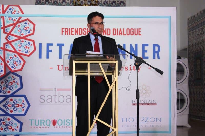 Political and community leaders shared their views about the importance of sharing and unity, especially for those in need, at the friendship and dialogue dinner hosted at the Nizamiye Mosque Complex.