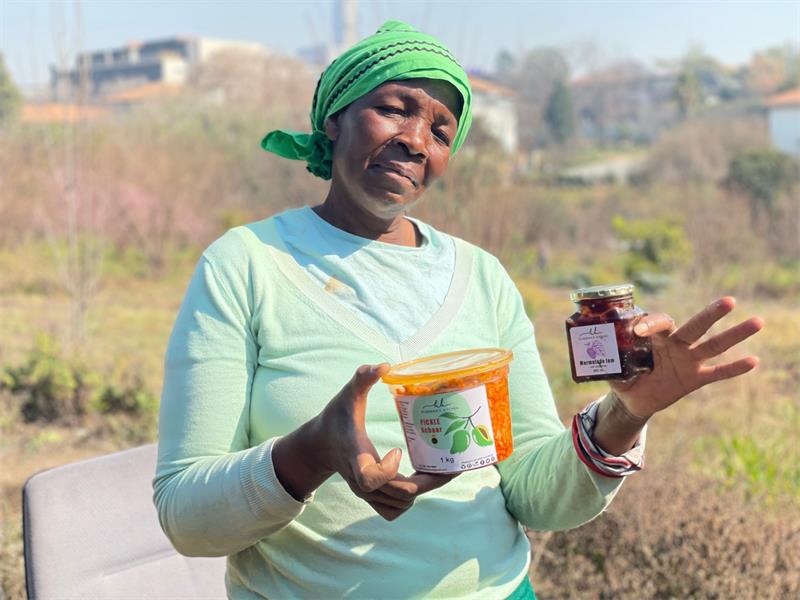 After creating jobs and feeding struggling families through her garden at Innesfree Park, Lekau Nkoko is appealing for a borehole, fencing and shade nets before her dream withers away.
