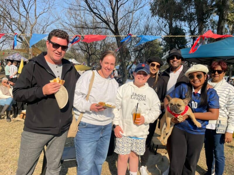 French flair, delicious food, live music, and vibrant stalls created an unforgettable atmosphere as hundreds of theatre goers gathered for the much-loved annual market in Parkmore.