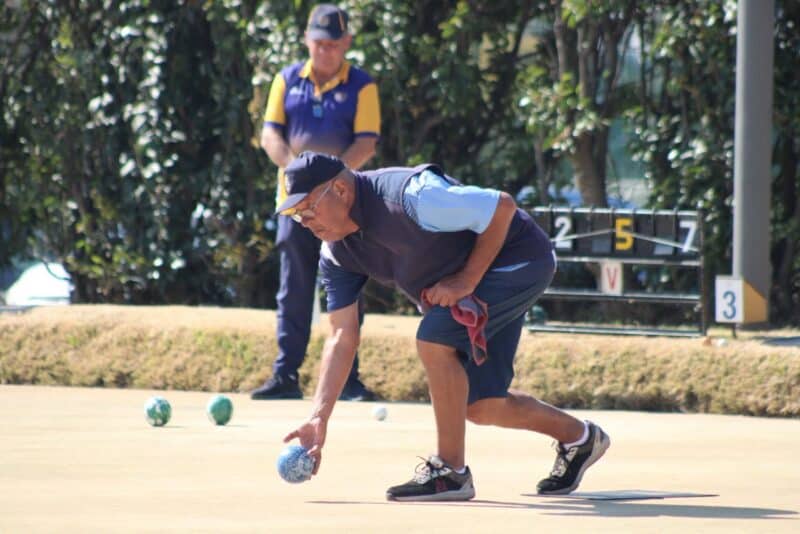 Gauteng bowlers went head-to-head at Morningside Country Club, battling for a place in the Perfect Delivery Gauteng Open knockout rounds.