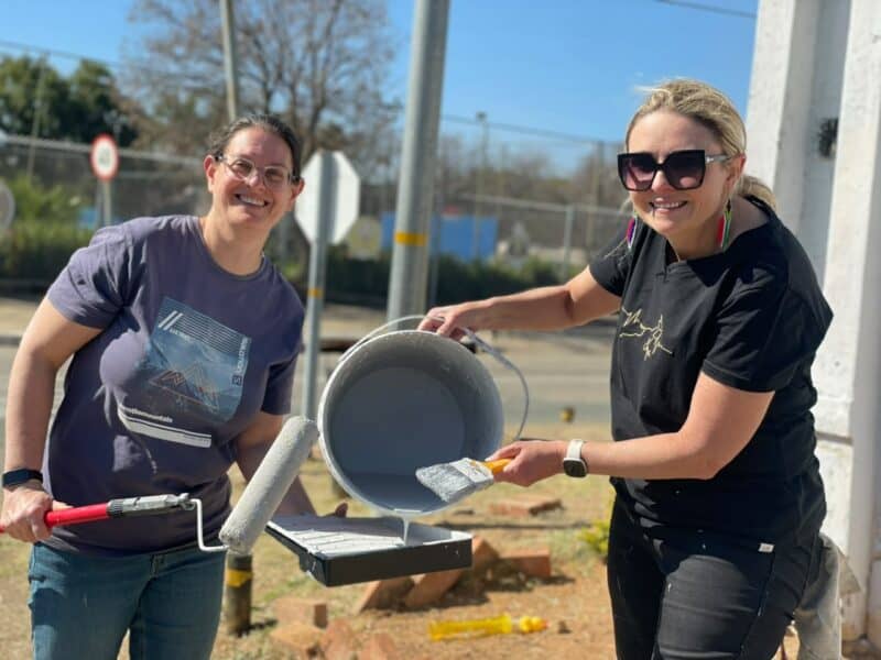 Parkmore community dedicated their 67 minutes for Mandela Day to restoring a neglected property, which had become an eyesore for the community.