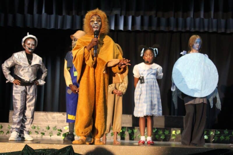 Bryanston Primary School's annual production, Wizard of Odd, delighted audiences over three sold-out evenings, with Grade 4 learners taking centre stage in a humorous performance.