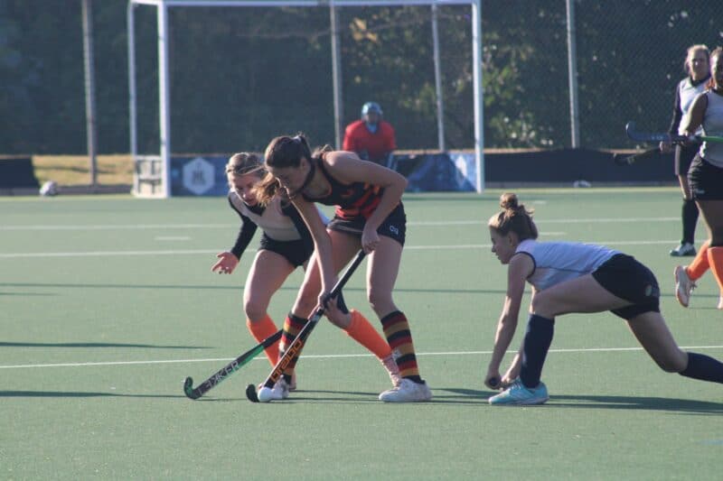 Wanderers B ladies secured a hard-fought 2–1 win over Johannesburg South Hockey Club at Wanderers Club.