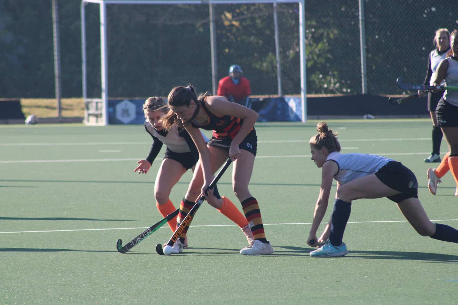 Wanderers B ladies edge Johannesburg South in thrilling 2–1 hockey victory