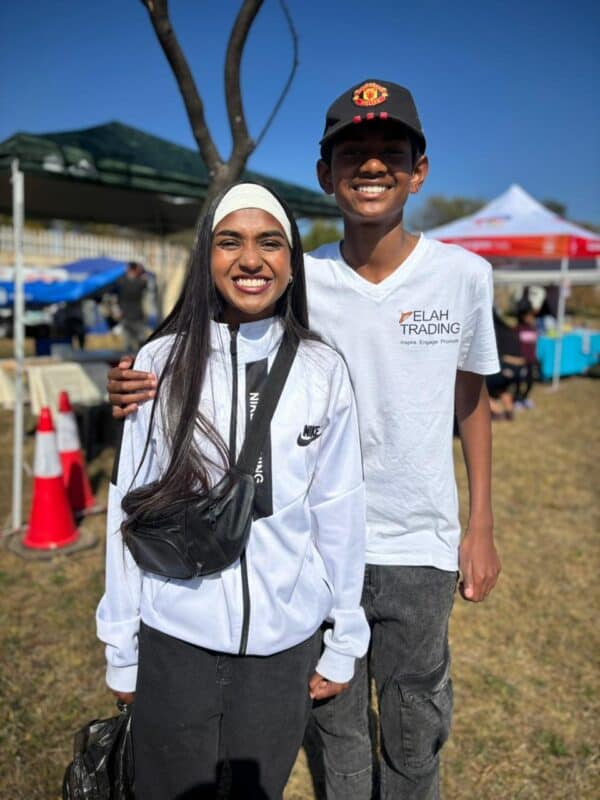 Hannah Pillay and Eli Pillay explore different stalls on August 29, 2026 Photo: Duduzile Khumalo