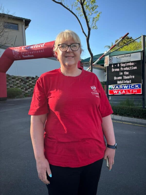 Tracey Purkiss welcomes everyone at the fun run and walk on August 29, 2026. Photo: Duduzile Khumalo