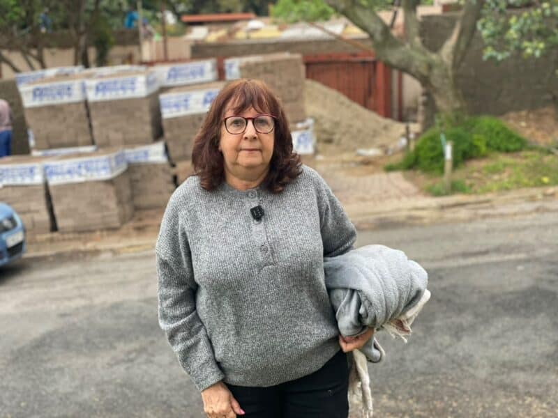 A Gallo Manor rescue organisation is appealing for help to shelter and feed displaced felines scattered near busy roads following their long-time owner's passing.