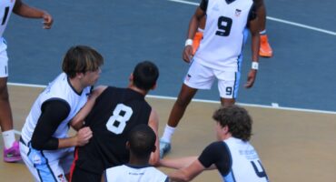 St Andrew’s College and Crawford International Sandton players battle it out on October 24, 2025. Photo: Duduzile Khumalo