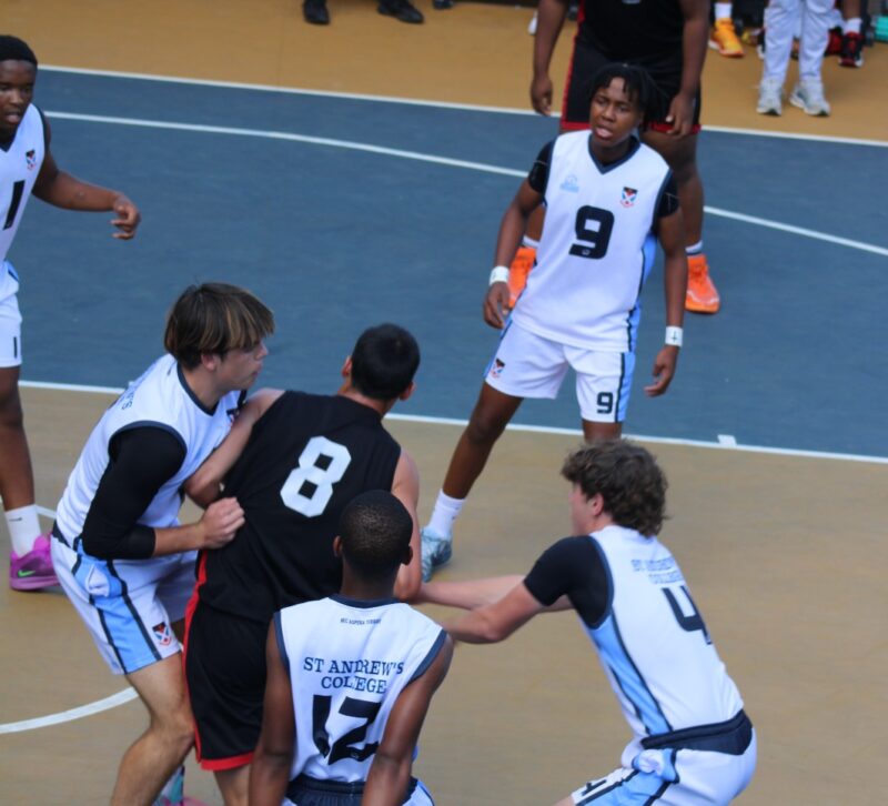 St Andrew’s College and Crawford International Sandton players battle it out on October 24, 2025. Photo: Duduzile Khumalo