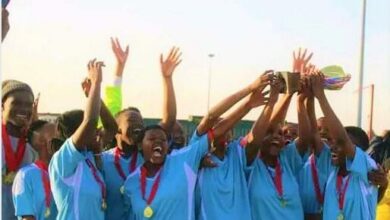 (PhotographbyS_77676