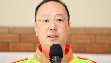 2249Lelectricians_73758