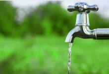 water-from-a-tap-780_04348