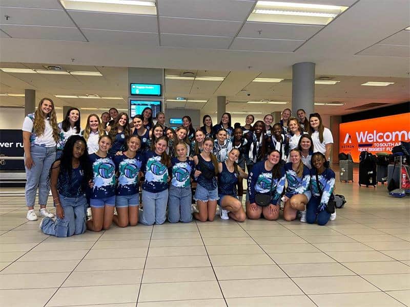 Hoërskool Dinamika’s netball team lands in Cape Town for tournament ...