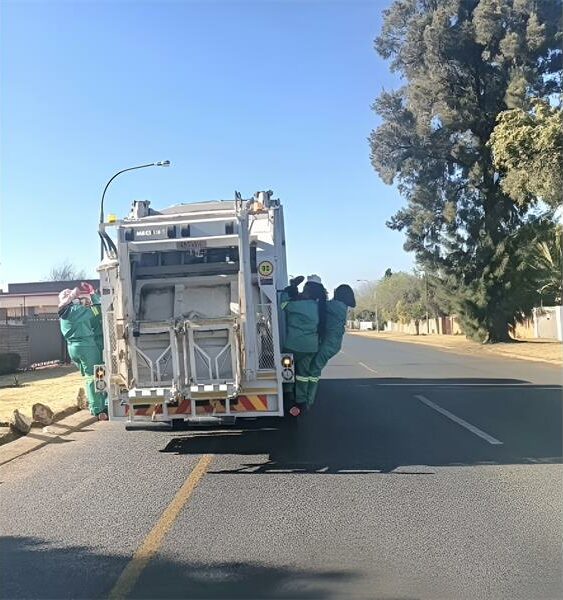 Starting January 2026, some neighbourhoods will have new waste collection days to improve service efficiency and ensure smooth waste removal.