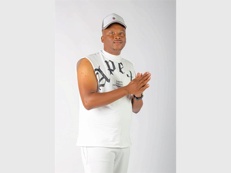 Award-winning artist Haksul Muziq joins forces with businessman Aron Mathabela to create jobs, opportunities, and hope for young people in Palm Ridge through Emzombeni Car Wash and Eatery.