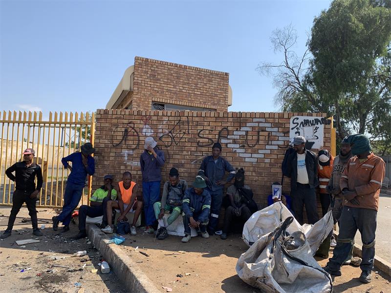 MMC Jongizizwe Dlabathi leads visit to assess vandalism, safety concerns and challenges, while reclaimers reject claims of harassment and property damage.