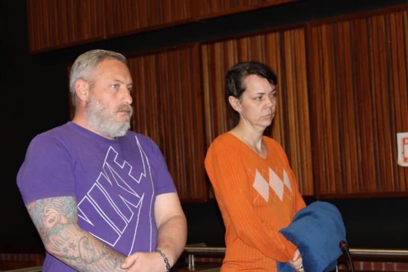 Werner Jack Schoeman and Delichia Bekker remain in custody as the court postpones proceedings due to absent SAPS witnesses.