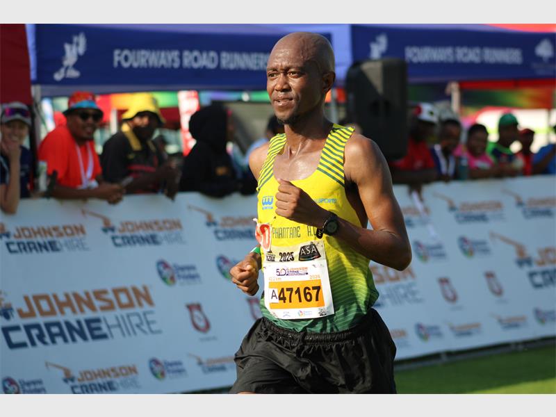 He clinched the men's title in 02:21:24, while Jepchirchir won the womne's race in 02:58:49.
