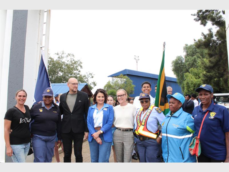 Alberton High School rolls out the carpet for its Grade Eight learners, marking their official welcome with a symbolic bell-ringing ceremony.
