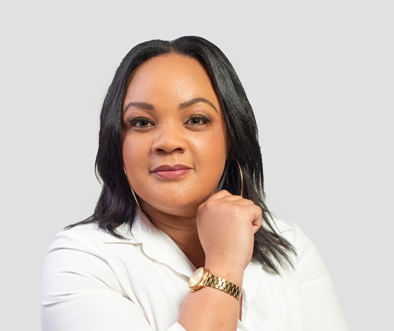 Eden Park resident Kaelyn Singh has become a published author, sharing a powerful journey of loss, addiction, faith and healing in her new book.