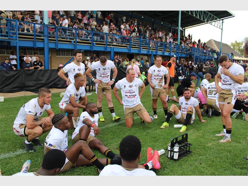 A packed day of rugby at the Alberton Rugby Club on February 21 ended in glory for the visitors as the Elande suffered a 45-29 defeat to the Valke in the main clash.