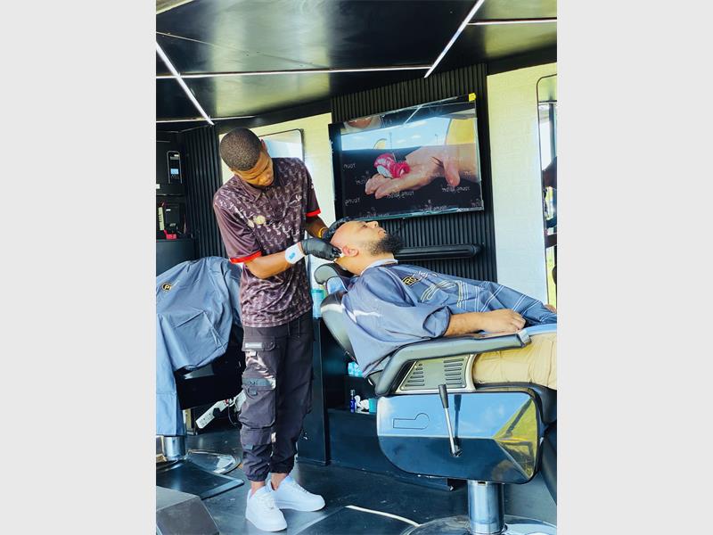 Eden Park’s Young Barbershop showed up at SA Camp Fest, and this time, they didn’t just attend. They arrived with presence, pride and a statement that turned heads across the grounds.