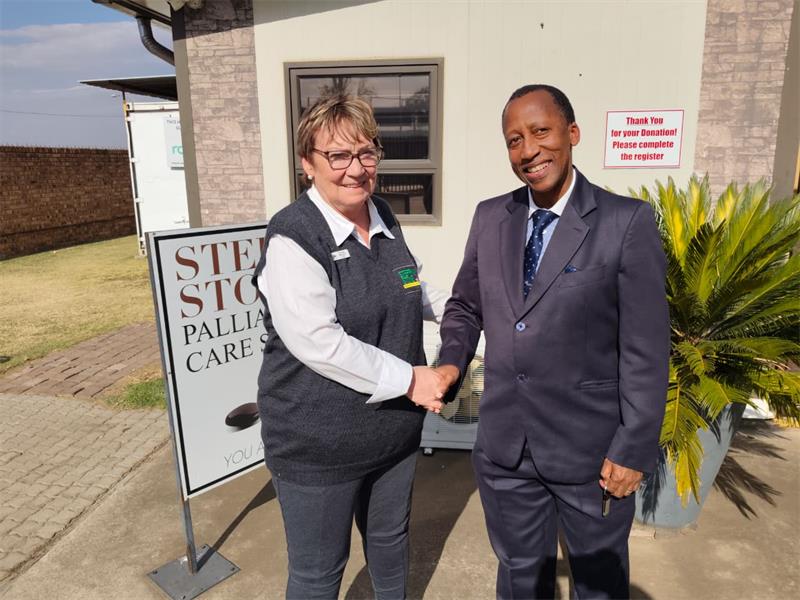 Stepping Stone Hospice continues its Brick by Brick campaign, calling on residents, schools and businesses to help fund a new 14-bed adult hospice facility in Raceview.