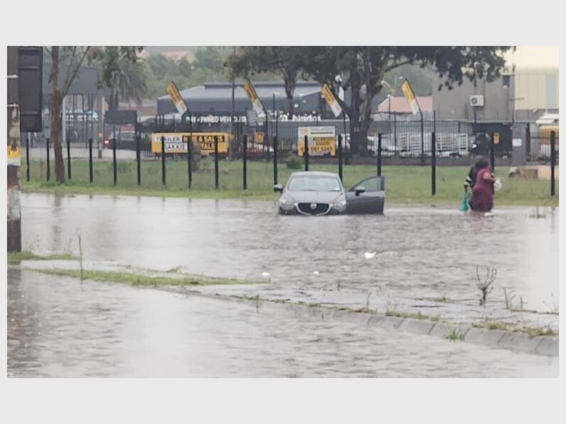While no life-threatening incidents have been reported, rescue and aquatic teams are closely monitoring conditions, urging motorists, pedestrians and residents near flood-prone areas to exercise caution and report emergencies immediately.