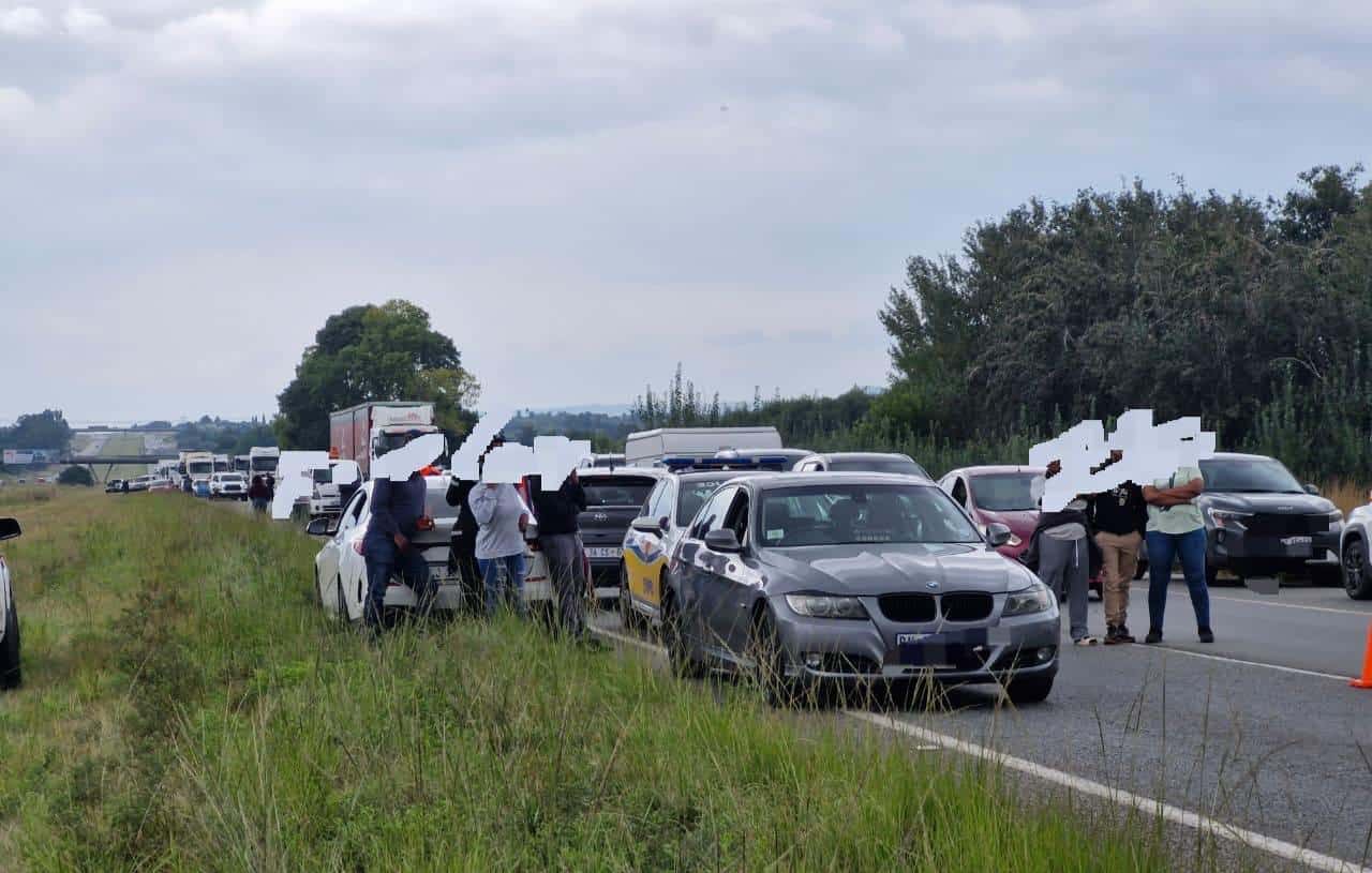 Fatal crash on R59 in Alberton brings traffic to standstill
