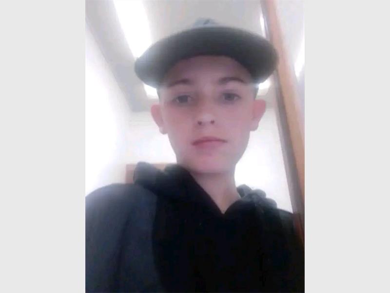 After weeks of searching and following every lead, Lewin Geldart’s loved ones continue to plead with the public to assist in finding the Oakdene teen.