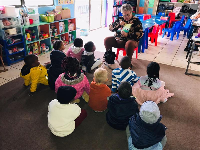 Learners of De Little Stars and Alberton Stars celebrated World Book Day by dressing up as their favourite characters and taking part in fun reading activities at school.