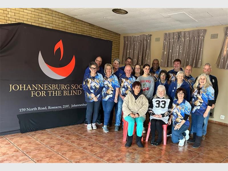 The Alberton Lions Club and friends of the Lions spent a special day with residents at the Johannesburg Society for the Blind, serving food, sharing smiles and giving back to the community