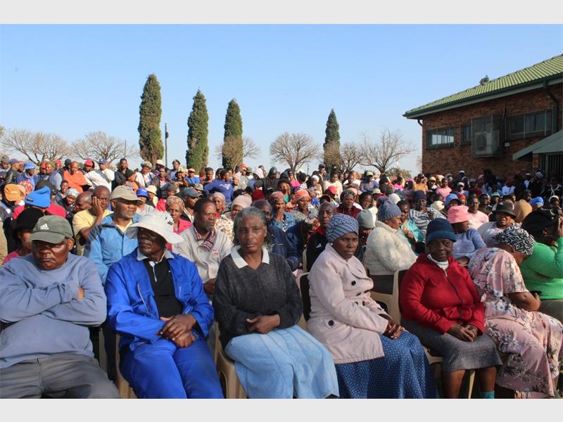Residents packed the Greenfields Community Hall on June 24, where concerns about undocumented migrants and the operation of foreign-owned spaza shops dominated discussions with local leaders and law enforcement officials.