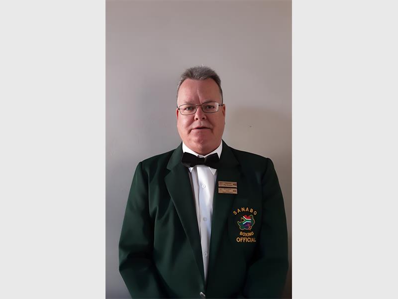 Alberton Boxing Club is celebrating after coach Pieter Strydom received the Best Male Official trophy at the Youth & Elite SA Championships in the Western Cape.